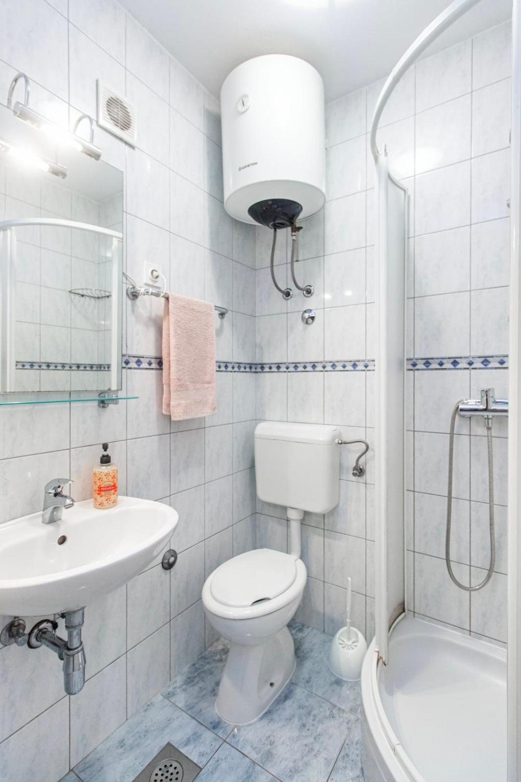 Apartments Matic Zaboric Bagian luar foto